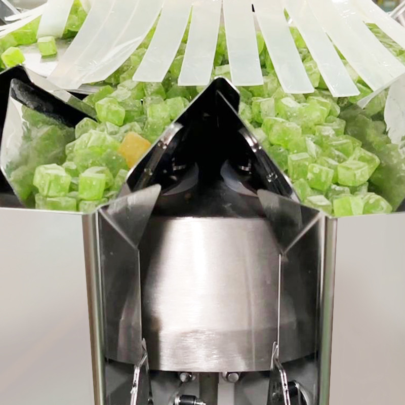 Wysokiej wydajności Pistachio Nut Vertical Packing Machine PLC-Drive For Sealing Wrapping Labeling Filling Bag Packaging Line
