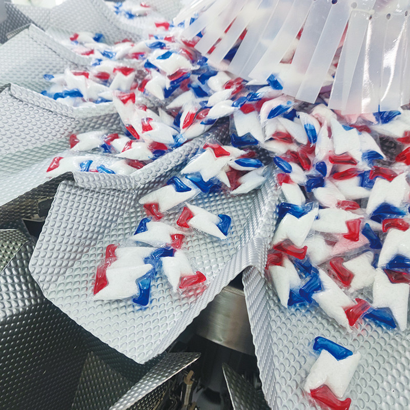 Maszyna do pakowania kapsułek do prania w folii PVA, kapsułek do zmywarki, kapsułek z detergentem, pakująca pełne kartony, linia produkcyjna