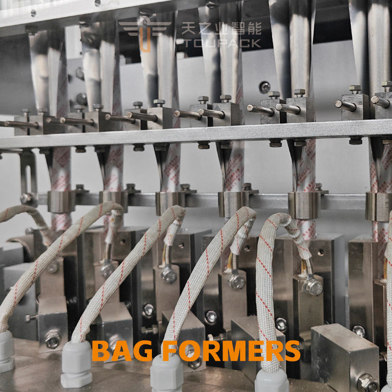 W pełni automatyczna maszyna Vffs do pakowania i napełniania keczupem, wielotorowa, pionowa, 4-stronna maszyna do pakowania saszetek z sosem pomidorowym