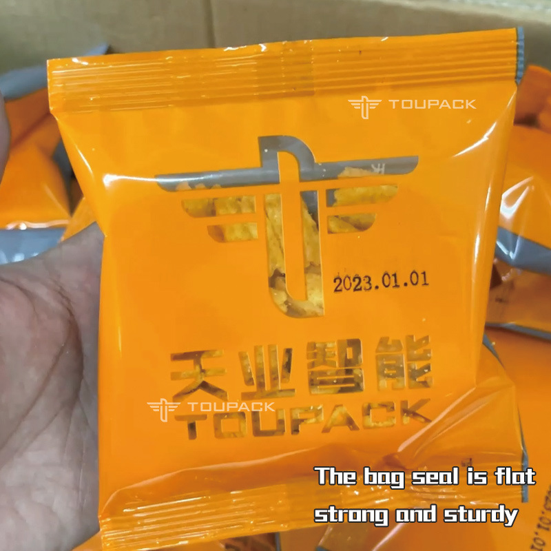 10/14 Hoppery Wielogłowe Wagacze Maszyny do pakowania peletów Worki z tworzyw sztucznych Pionowe Wielogłowe Wagacze Maszyny do pakowania