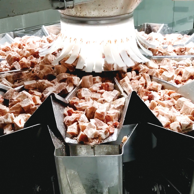 1kg 2kg Kurczak Drobiowe Nuggetsy Skrzydełka Mięso Gotowe Saszetka Waga Wielogłowicowa Saszetka Stojąca  Rotacyjna Maszyna Pakująca z Napełnianiem i Zgrzewaniem