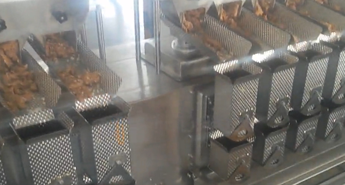 MCU Control Multi Head Weigher do napełniania gotowanego mięsa Fast Food 50 worków / min